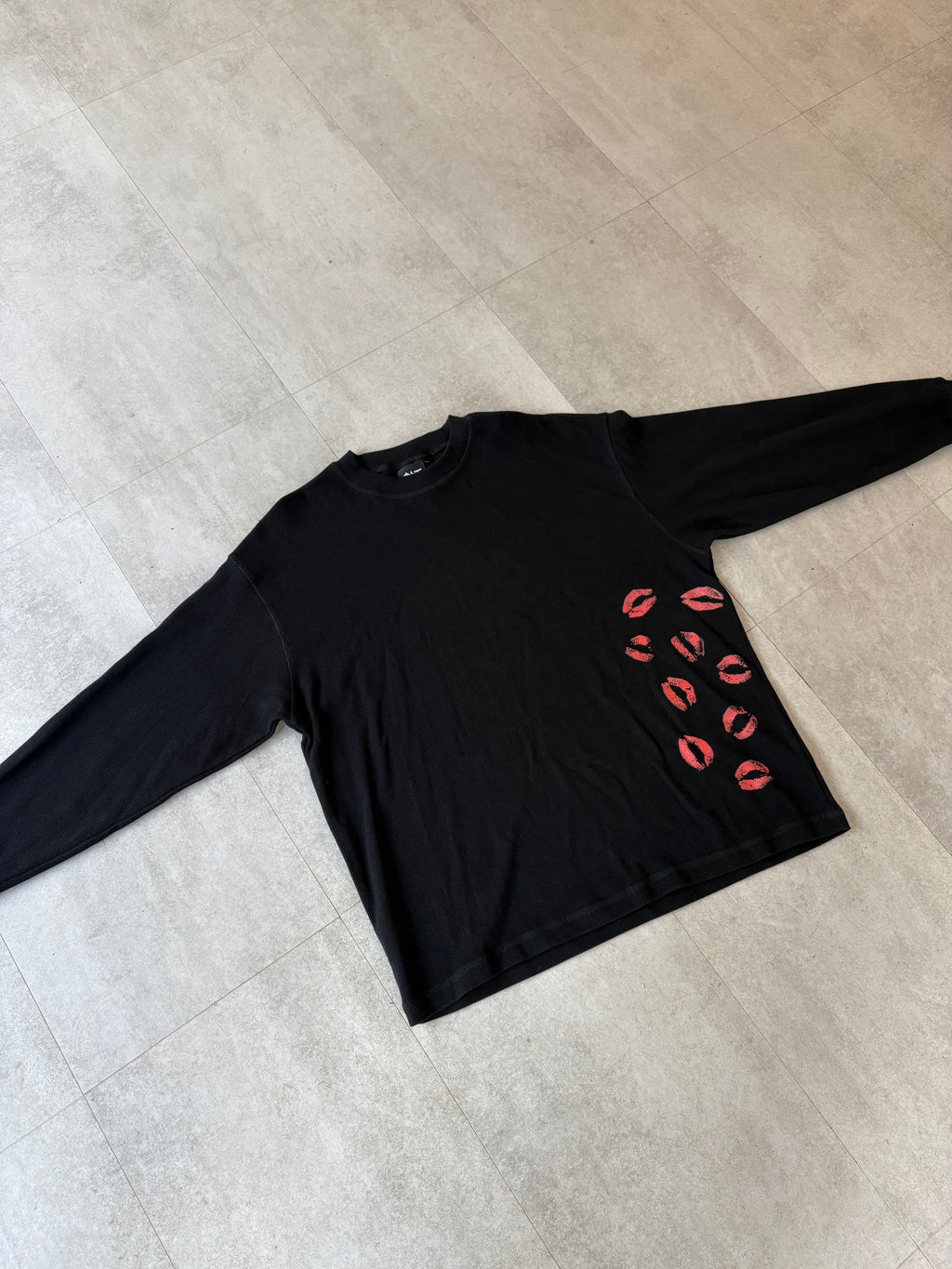 Kiss Waffle Long Sleeve